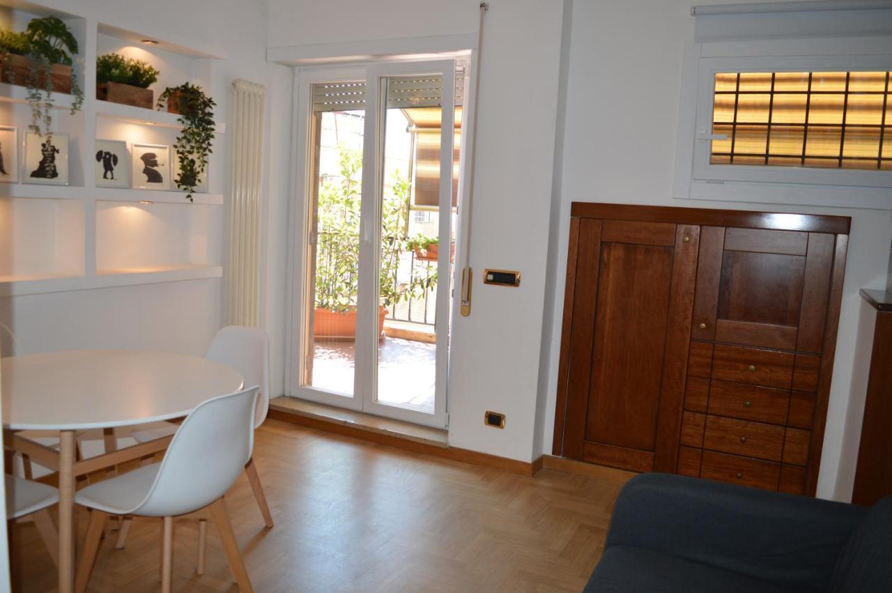 Domi - Appartamento Roma Extérieur photo